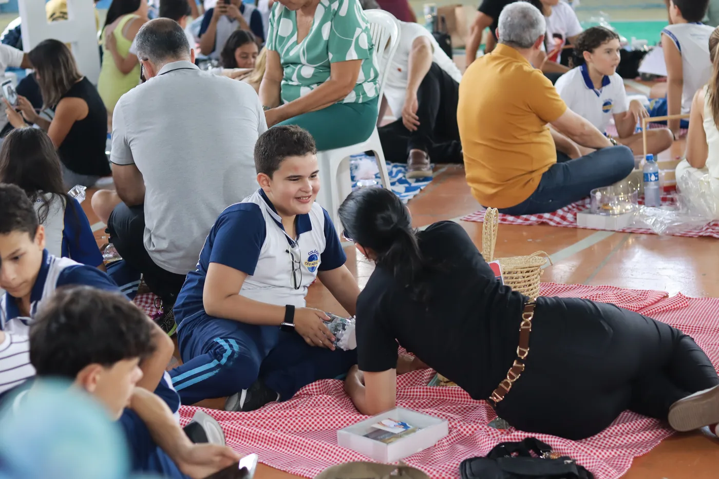 Famílias participando da vida escolar
